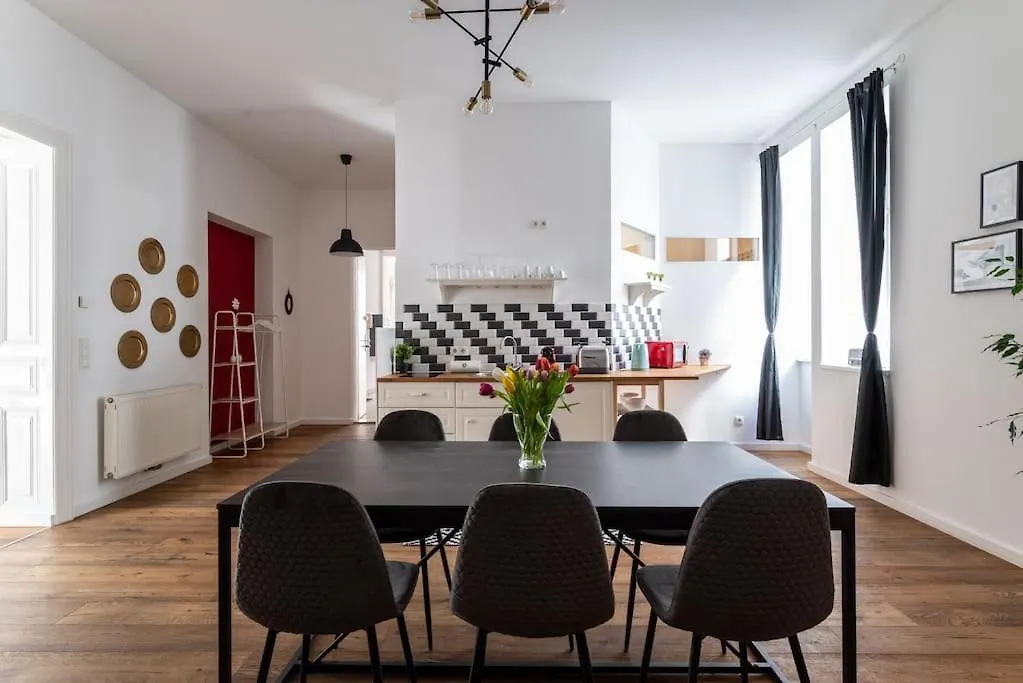 Spacious 2Br By Metro And Center By Hm Vienna 0*,