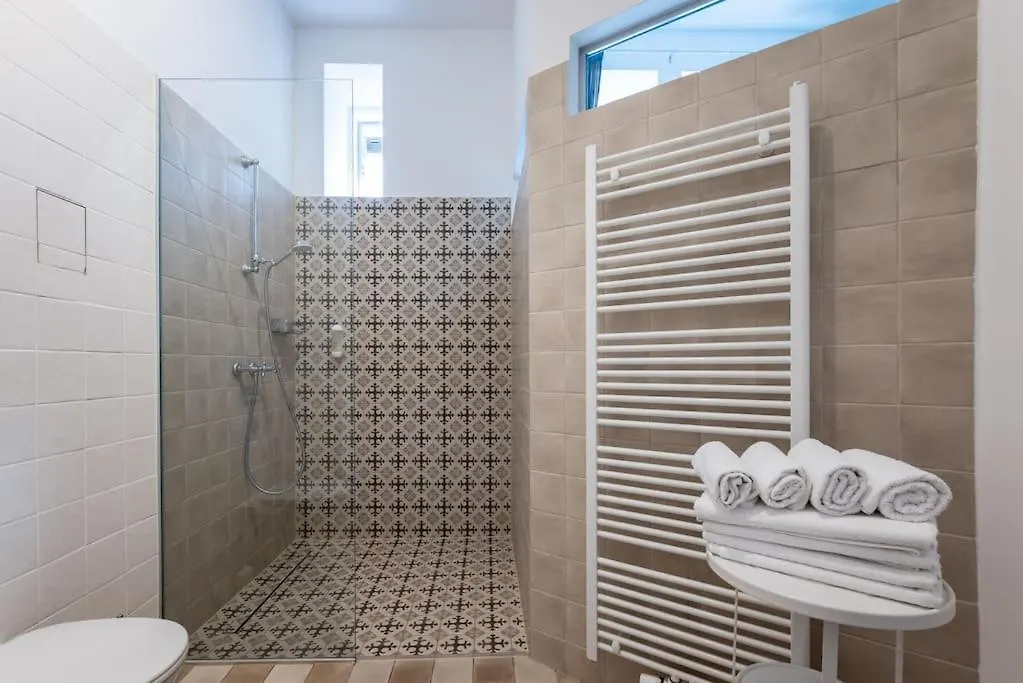 Spacious 2Br By Metro And Center By Hm Vienna Austria