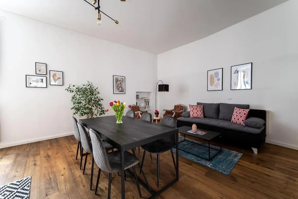 Apartament Spacious 2Br By Metro And Center By Hm Wiedeń Austria